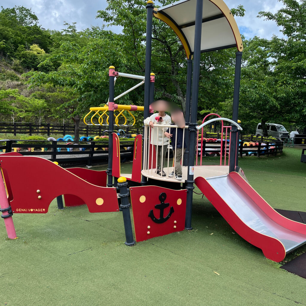 併設された公園