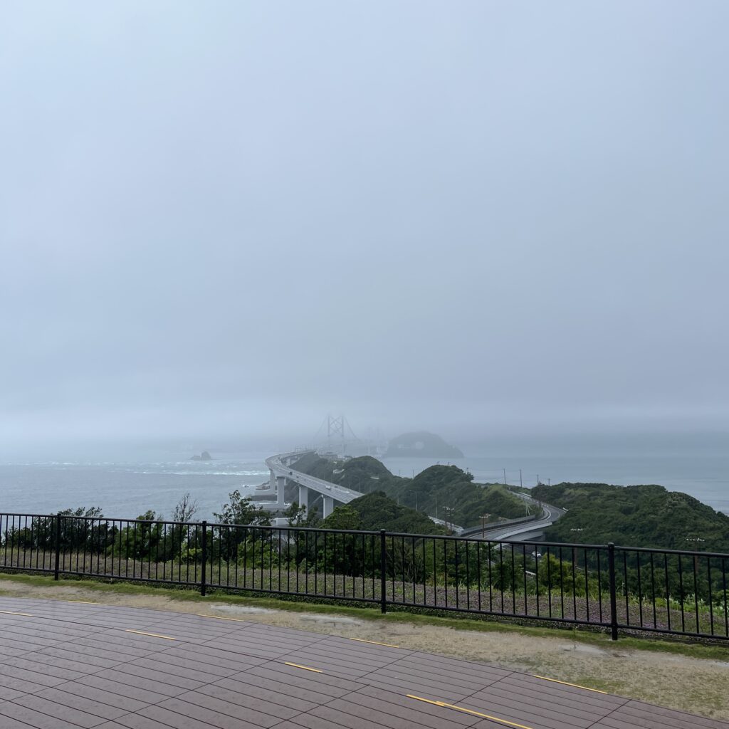 悪天候の淡路島