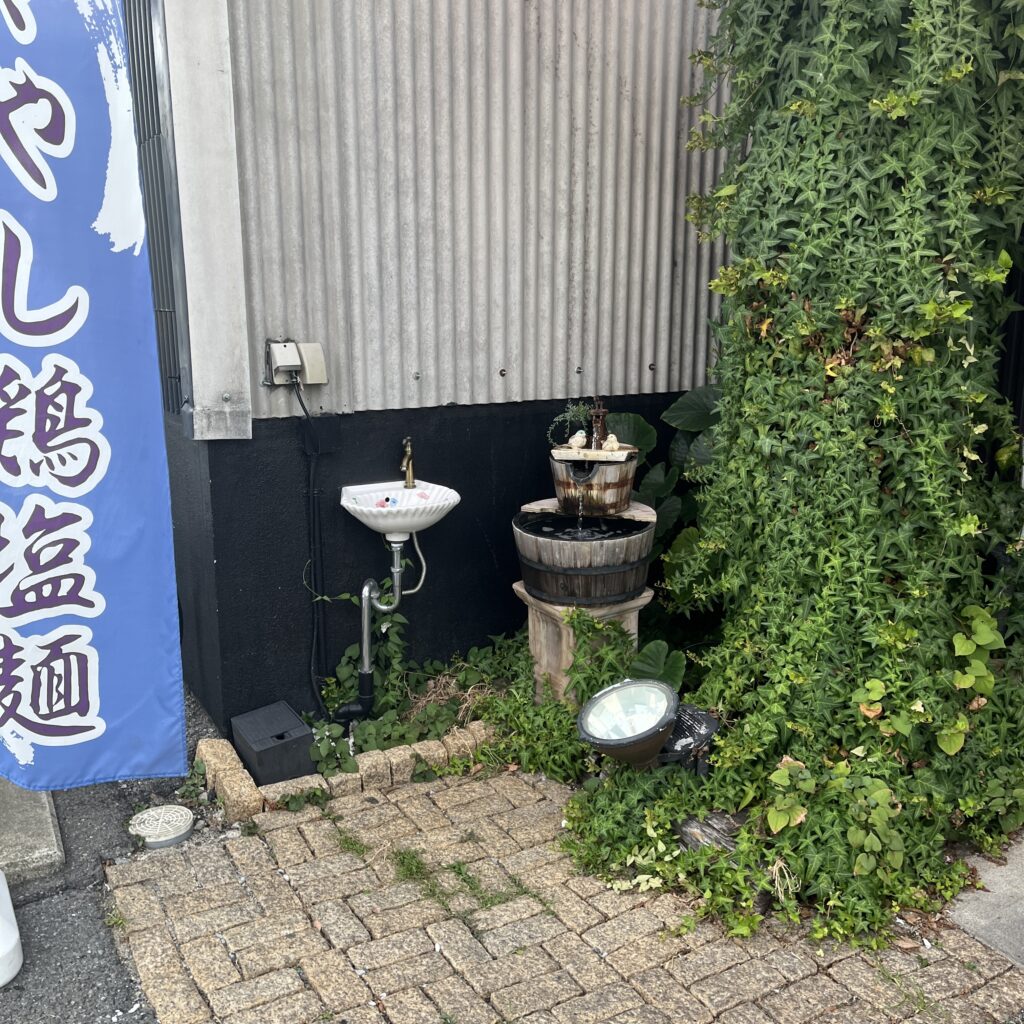 屋外にある手洗い場