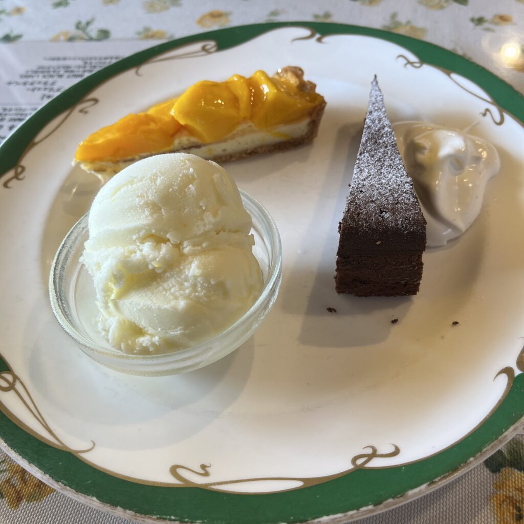 ケーキとシャーベット