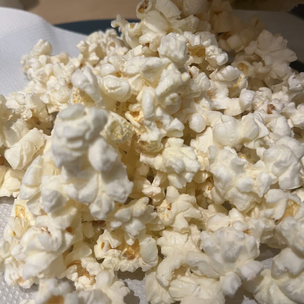 出来上がったポップコーンのアップ