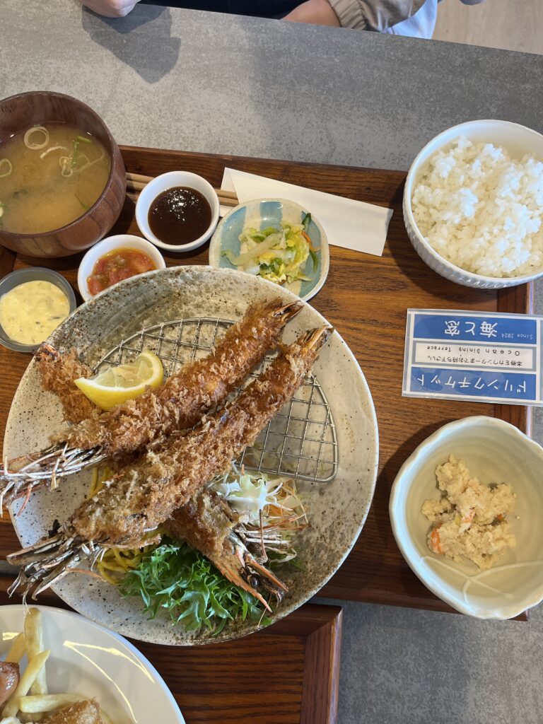 エビフライ定食