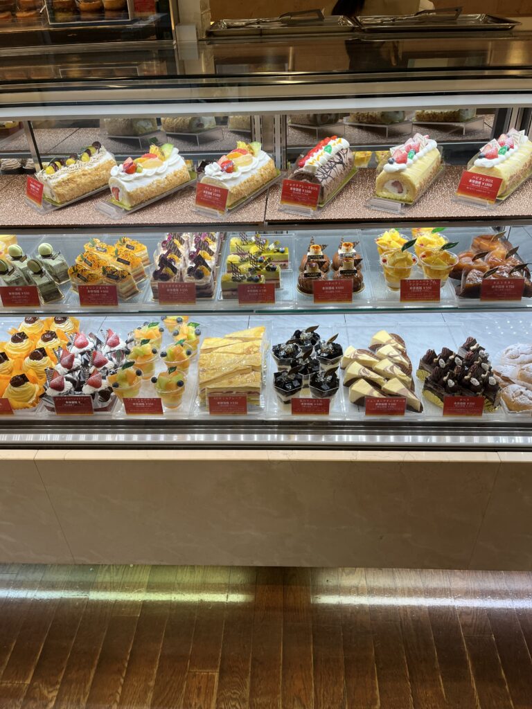 並んだ生菓子の様子