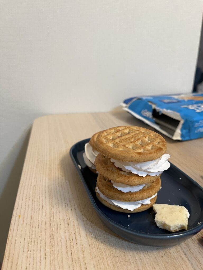 高く出来上がったクッキーケーキ
